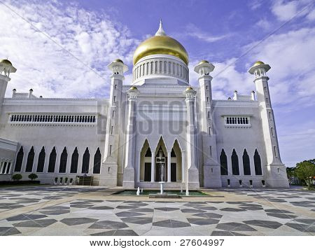 มัสยิดในบันดาร์เสรีเบกาวัน เมืองหลวงของบรูไน