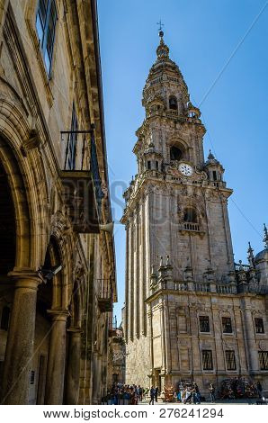 Santiago De Compostela, Spain - April 4, 2015: Pilgrims Of St James Way And Tourists In The Cathedra