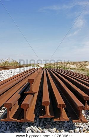 철도 따라 Trainrail