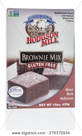 Winneconne, Wi - 30 December 2018: A Package Of Hodgson Mill Brownie Mix That Is Gluten Free On An I