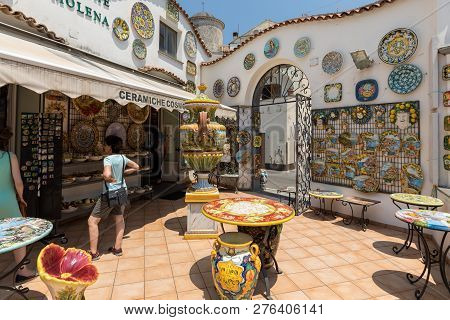 Ravello, Italy - June 16, 2017: Ceramics Shop In The Main Square Of Ravello, Campania, Italy