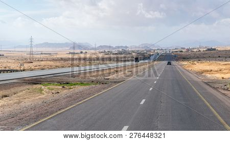 Maan, Jordan, December 07, 2018 : Intercity Route Passing Near The Foot Of The Red Mountains In The 