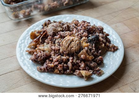 Chestnut Rice With Dried Fruits / Ic Pilav Or Pilaf