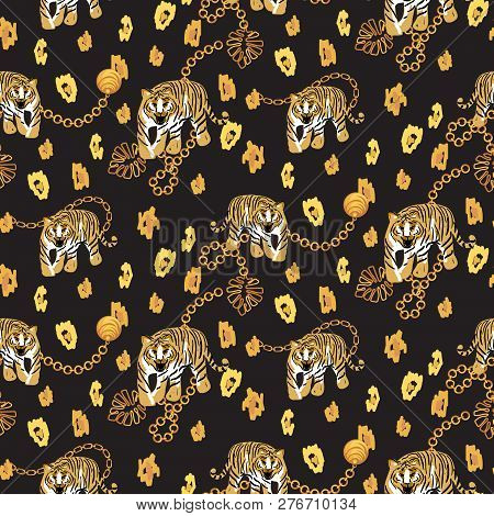 Tiger And Chain Gold Pattern Fashion Spotted Wild Vector Design. Jewelry Pendants Accessories Seamle