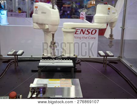 Bangkok, Thailand - November 23, 2018: Denso Dual Arm Control Loading / Unloading Automation Robot I