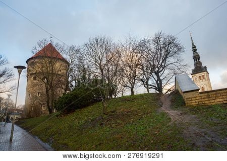 Tallinn, Estonia: St. Nicholas Church, Niguliste Kirik. Kiek In De Kok Museum And Bastion Tunnels In