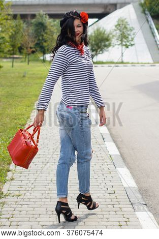 Young Woman In Modern French Style, Wear In Jeans And Jemper, Hat Beret. Casual Fashionable Style Fo