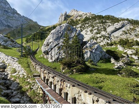 Pilatus Railway - The Steepest Cogwheel Railway In The World (zahnradbahn Alpnachstad - Pilatus Kulm