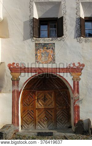 Guarda, Switzerland - Aug 14, 2009: Closeup Of An Old House With Frescoes In The Ancient Village Of 