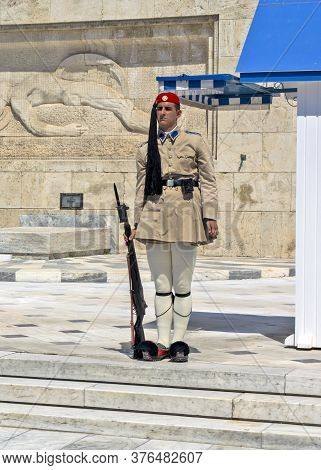 Ceremonial Changing Of The Guard In Athens
