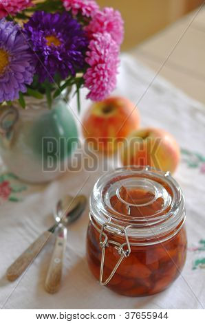 Pera e mela Preserve