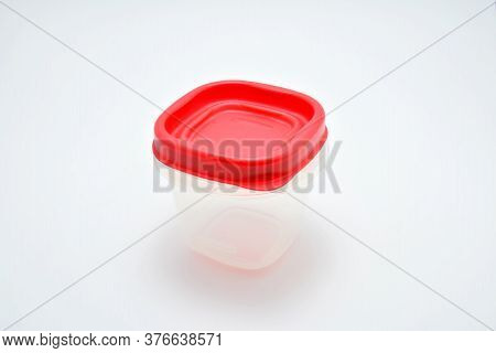Quezon City, Ph - July 8 - Rubbermaid Plasticware Liquid Container On July 8, 2020 In Quezon City, P