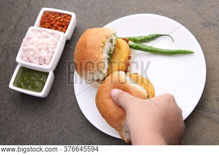 Bombay Vada Paav Or Indian Burger With Fried Potato Patty
