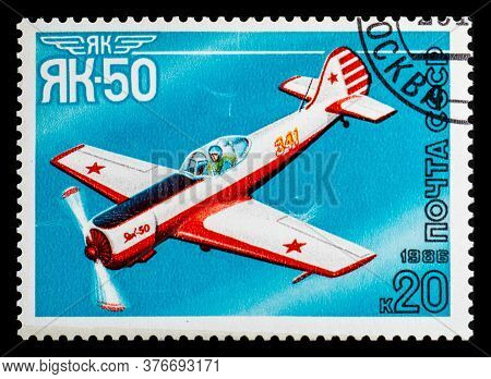 Russia, Ussr - Circa 1986: A Postage Stamp From Ussr Showing Aircraft Yakovlev Yak-50
