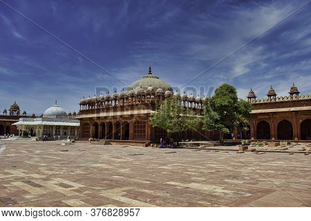 Agra, India - April 10,2014: Fatehpur Sikri A Small City In Northern India In The West Of Agra, Foun
