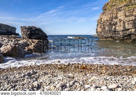 The Beach Next To The Great Pollet Sea Arch, Fanad Peninsula, County Donegal, Ireland