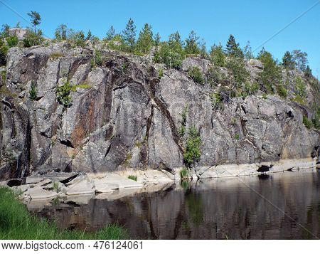 Scenery. Russia. Karelia. Karelian Skerries. Lake Ladoga. Channel Of Lake Ladoga With Stony Banks. N