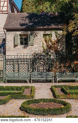 House With Nice Garden In Autumn Season. Flowers In The City Park Of Bietigheim-bissingen, Baden-wue