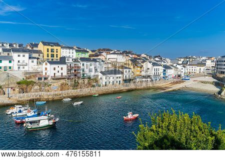 Tapia De Casariego, April 18, 2023. View Of The Village Of Tapia De Casariego, In Asturias, Spain.