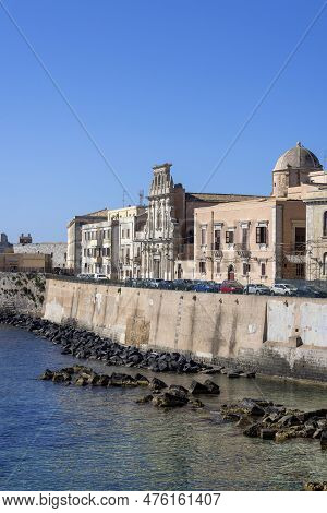 Syracuse, Sicily, Italy - April 29, 2023: Beautiful View Of Promenade Lungomare D'ortygia By Ionian 