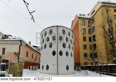 Moscow, Russia - Jan 22, 2022: Melnikov Museum (house-beehive) In Moscow, Russia During The Winter. 