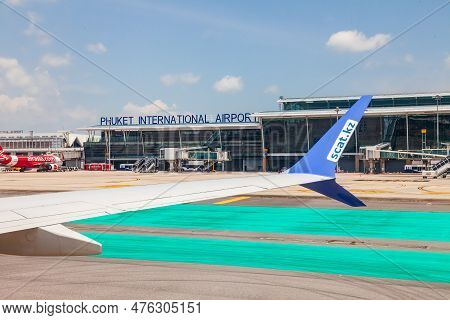 Thailand, Phuket - 04.05.23: Passenger Aircraft Boeing 767 Of  Kazakhstan Airlines Scat At The Inter