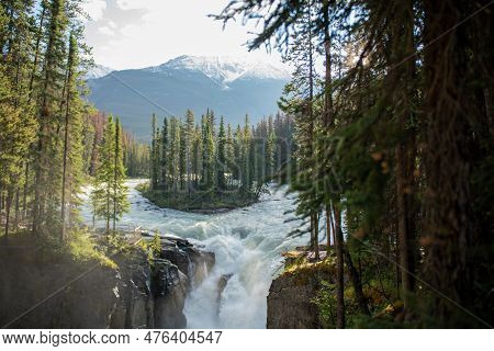 Sunwapta Falls Island Jasper National Park Canada