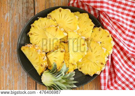 Pineapple Slice On Blabk Plate For Food Fruit Ripe Pineapple On Wooden Background, Fresh Pineapple T