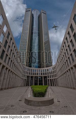 The 200 Meter High Tower 185 In Frankfurt's Gallus District Kopie