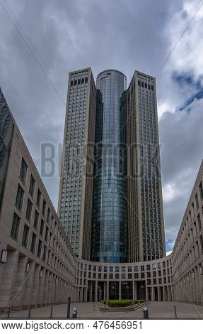 The 200 Meter High Tower 185 In Frankfurt's Gallus District Kopie