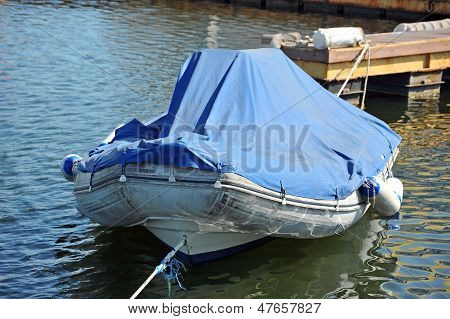 ล่องเรือยาง