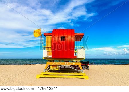 Lifeguard Tower And A Beach Rescue Car In South Beach, Miami Beach In A Sunny Day, Florida