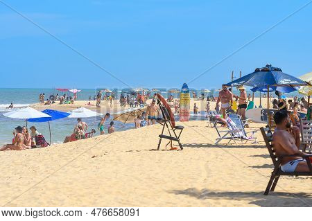 Trancoso, District Of Porto Seguro, Ba, Brazil - January 06, 2023: People On Nativos Beach Enjoying 
