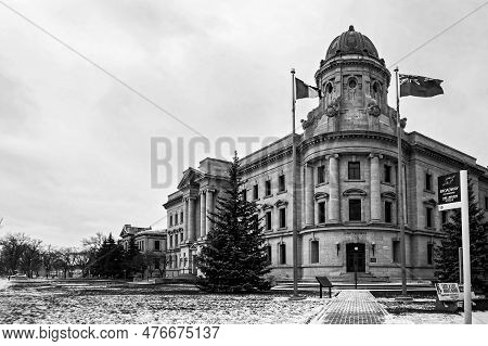 Winnipeg, Manitoba, Canada - 11 21 2014: Winnipeg Law Courts Building Seen From Broadway Avenue. Des
