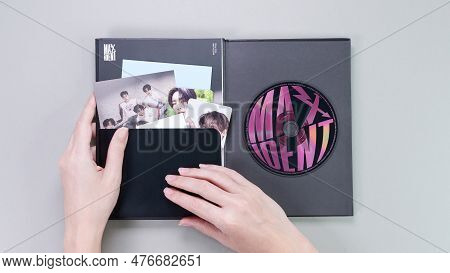 Stray Kids Maxident Mini Album Box Set On Grey. Music Cd. South Korean Boy Band Straykids. Space For