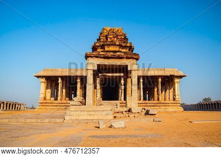 The Group Of Monuments At Hampi Was The Centre Of The Hindu Vijayanagara Empire In Karnataka State I
