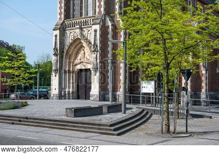 Sint-gillis-waas, East Flemish Region, Belgium - May 21, 2023 - Old Market Square And Church Of Sain
