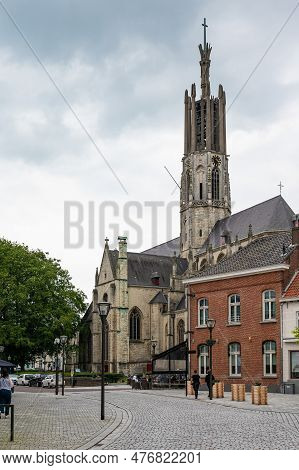 Hulst, Zeeland, The Netherlands - May 21, 2023 - Central Market Square And The Saint Wilibrordus Cat