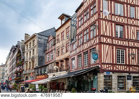 Rouen, France - August 21, 2022: Cityscape Of Rouen. Rouen In Northern France On River Seine - Capit