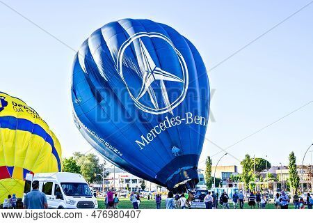 Igualada, Barcelona, July 07 De 2022. 26th European Balloons Festival. Concentration Of Hot Air Ball