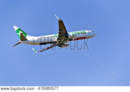 Barcelona, ​​spain; March 12, 2023: Boeing 737 Airplane Of The Transavia Company, Taking Off From Th