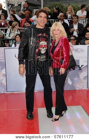 Lou Ferrigno and Carla Ferrigno at the Los Angeles Premiere of 'This Is It'. Nokia Theatre, Los Angeles, CA. 10-27-09