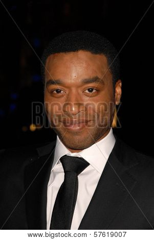 Chiwetel Ejiofor  at the premiere of '2012,