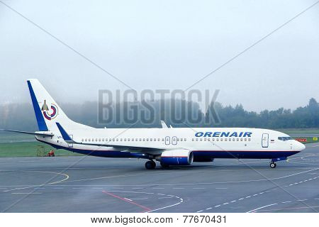 Orenair Boeing 737