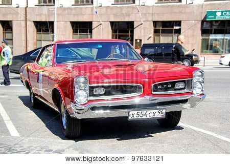 L.u.c. Chopard Classic Weekend Rally 2013