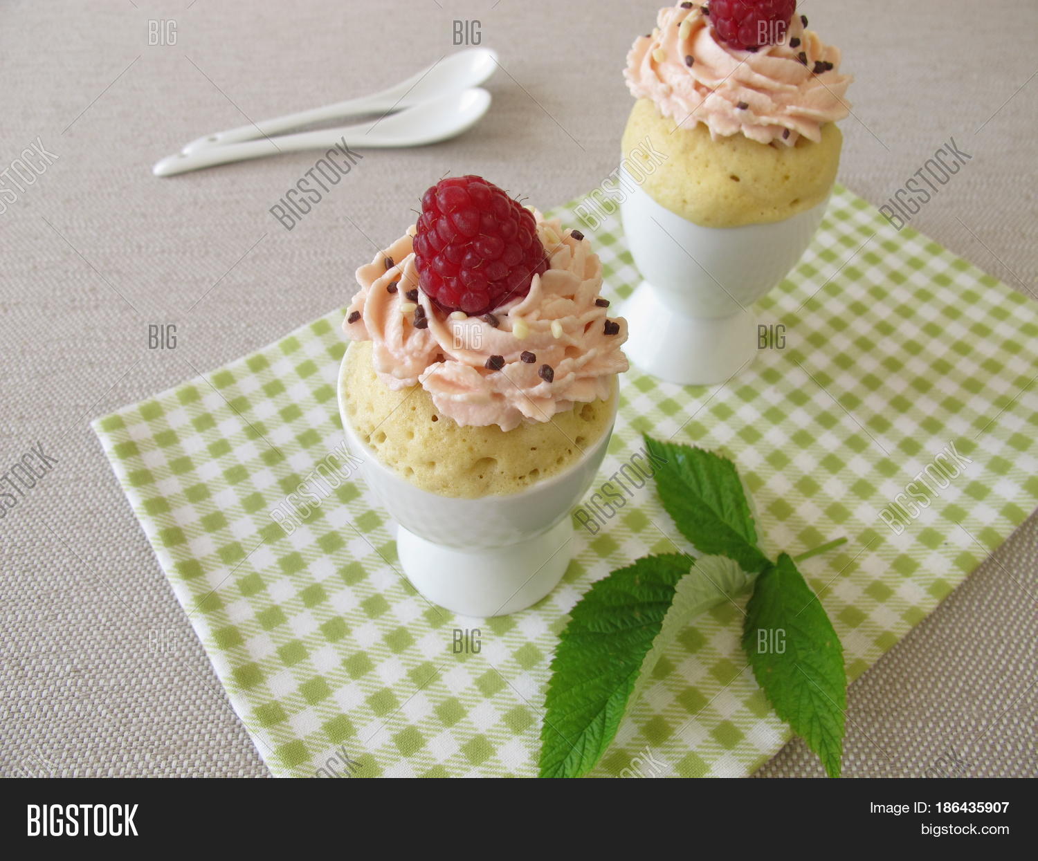 Raspberry Mug Cake Egg Image & Photo (Free Trial) Bigstock