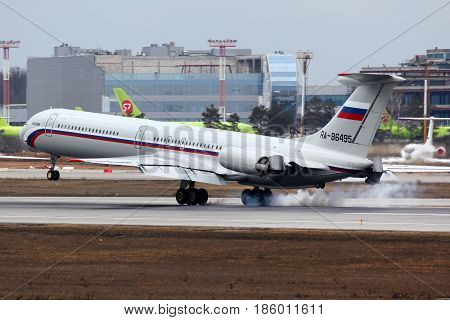 DOMODEDOVO, MOSCOW REGION, RUSSIA - APRIL 11 2011: Ilyushin IL-62M RA-86495 of russian air force landed at Domodedovo international airport.
