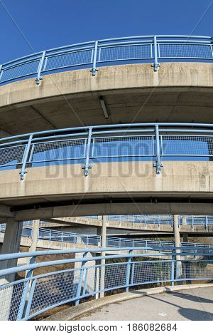 multi-storey pedestrian bridge