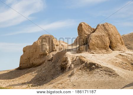 Ruins Of The Fortress Nur