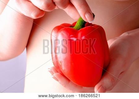 Red pepper notable of a hight gustatory and dietary qualitys and consist of vitamins A and C.